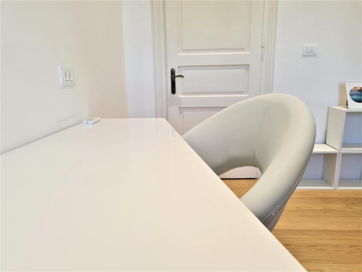 Tom'S Luxury Apartment Zadar, Branimirova Obala Dış mekan fotoğraf
